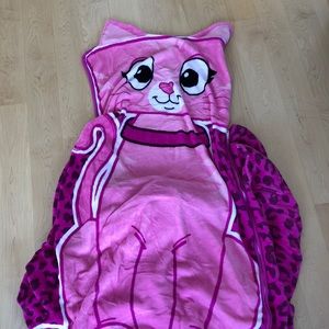 Twin size zippy sack